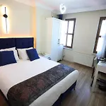 Arven Hotel